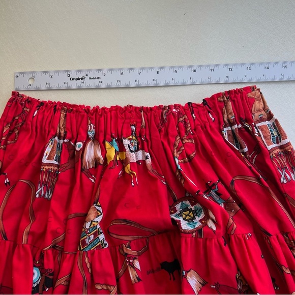 Vintage Native American Indian Theme Red Skirt Women Size Small - Picture 4 of 5